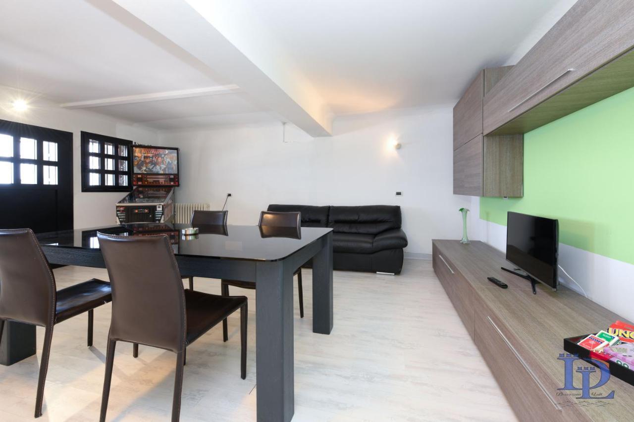 Desenzanoloft Official Partner Marriott Homes & Villas - Villa Meraviglia Desenzano del Garda Buitenkant foto